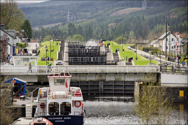 Fort Augustus at the heart of the Caledonian Canal 1.jpg